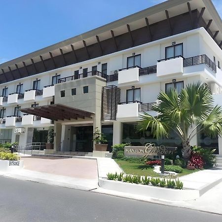 Mansion Garden Hotel Olongapo Esterno foto
